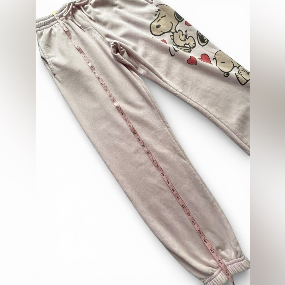 Peanuts Snoopy Graphic Jogger Sweatpants Pink Size M New Without Tags - Picture 2 of 5